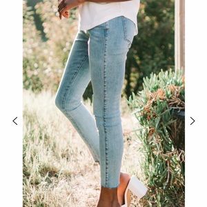 New Amaryllis Embroidered Raw Hem Jeans